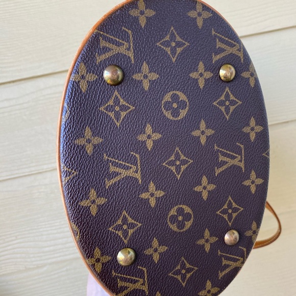 Louis Vuitton bucket - Picture 3 of 8